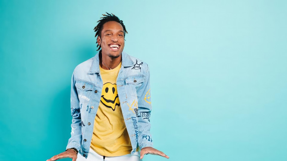 AY Young Concert Tickets And Tour Dates - Platinumlist.net