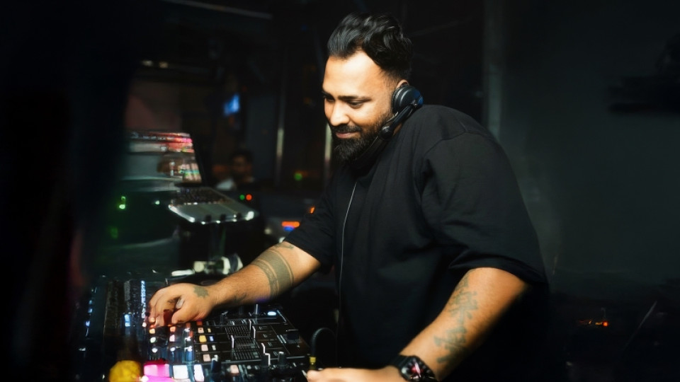 DJ AK Concert Tickets And Tour Dates - Platinumlist.net