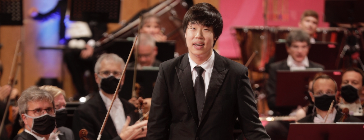 Jae Hong Park