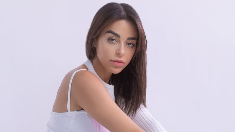 Lauren Mia Lauren Mia