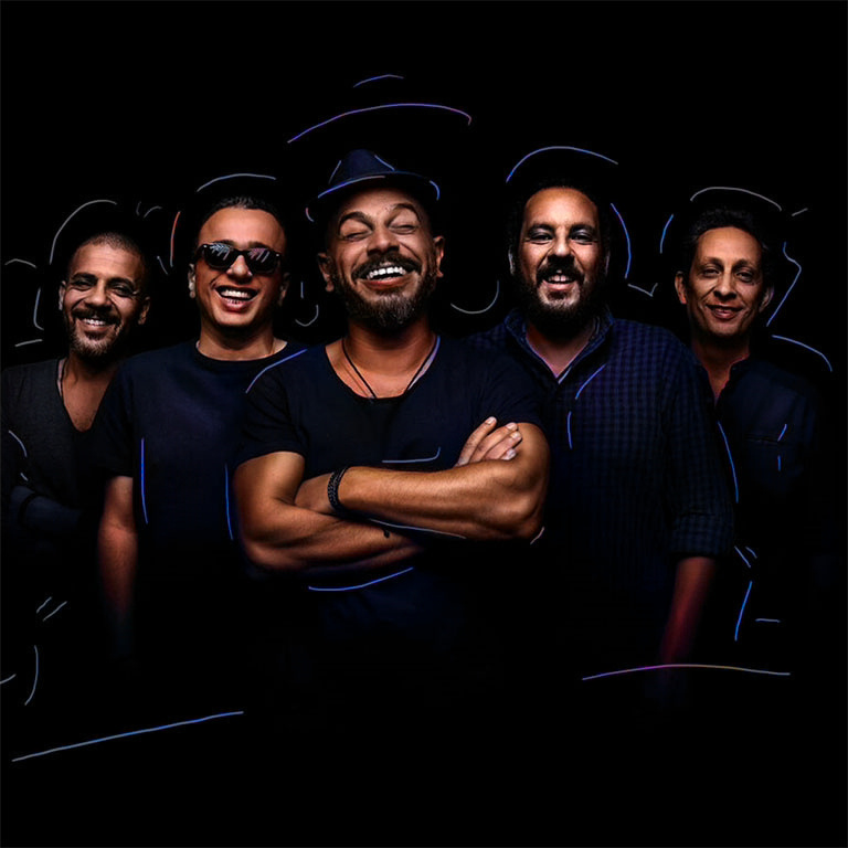 فريق مسار إجباري