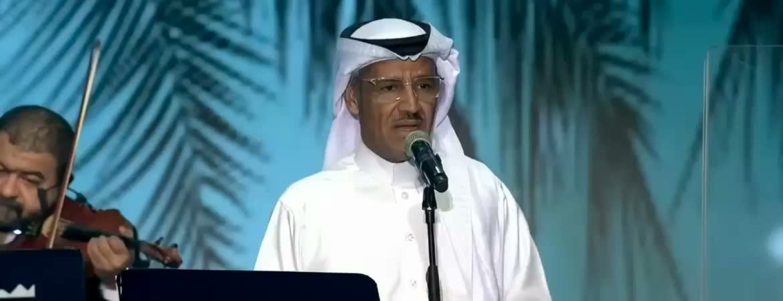 خالد عبدالرحمن مباشرة في سبيس 42 أرينا بأبوظبي
