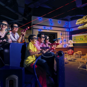 Photo from Glitter Party at IMG Worlds - 88 AED Party & Rides Access in Dubai: Gallery Photo z917mn