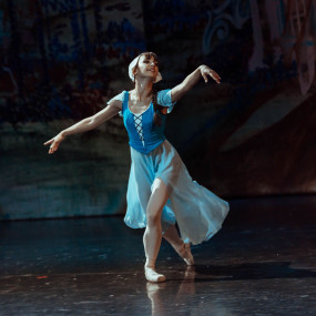 Photo from Moscow City Ballet production of Cinderella: Bite Size Ballet at The Theatre - Mall of the Emirates in Dubai: Gallery Photo zv7g7z