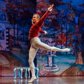 Photo from Moscow City Ballet production of Cinderella: Bite Size Ballet at The Theatre - Mall of the Emirates in Dubai: Gallery Photo n20mj3