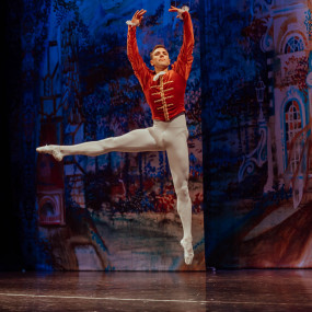 Photo from Moscow City Ballet production of Cinderella: Bite Size Ballet at The Theatre - Mall of the Emirates in Dubai: Gallery Photo 3d96bn