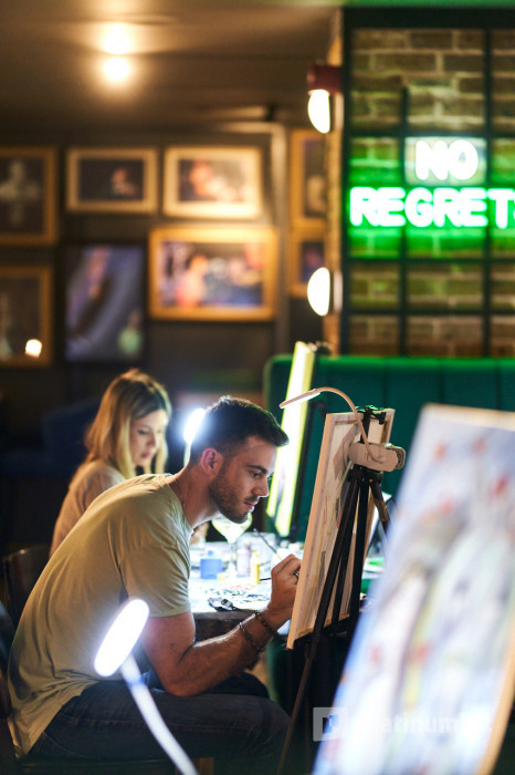 ARTfem guided painting workshop in Dubai: Gallery Photo 3jy5v3