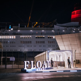 3xpe7z استديو الصور :دبي في The Largest Floating Party | Sat 23.10 3xpe7z استديو الصور :دبي في The Largest Floating Party | Sat 23.10