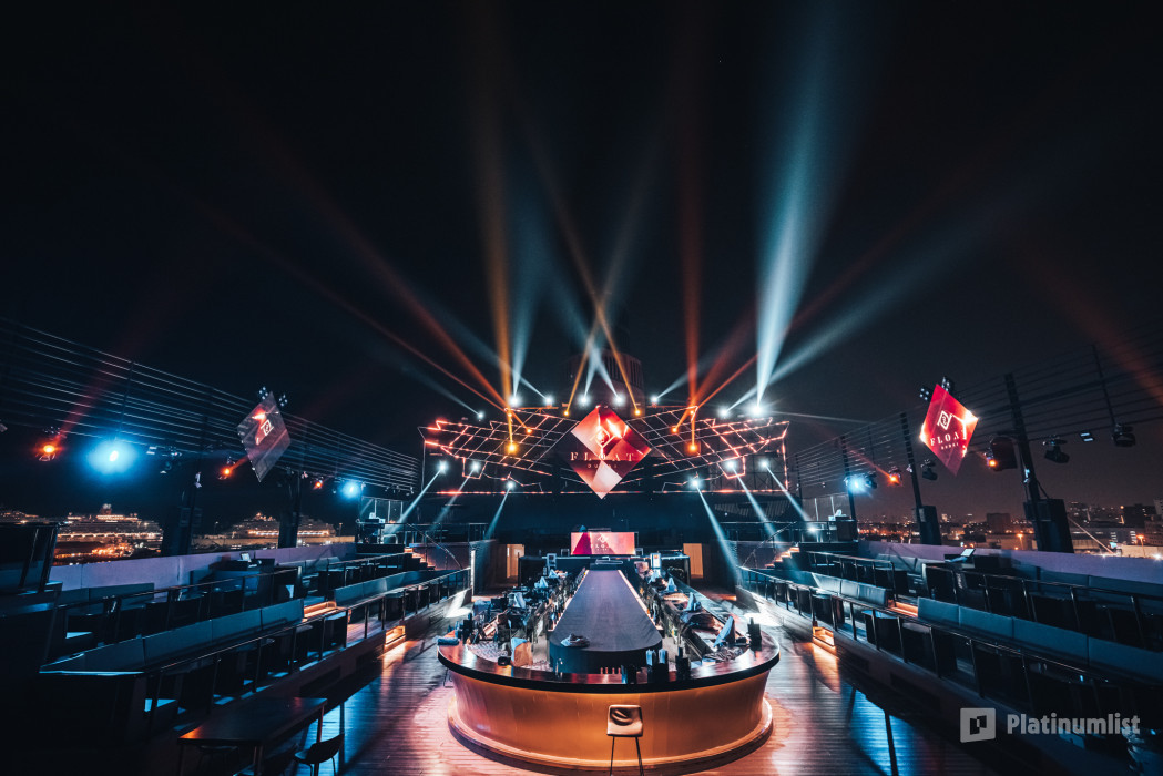 3yg913 استديو الصور :دبي في The Largest Floating Party | Sat 23.10 3yg913 استديو الصور :دبي في The Largest Floating Party | Sat 23.10