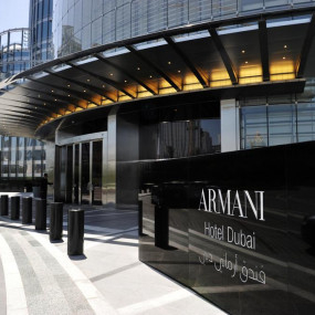Photo from Burj Khalifa At the Top + Armani Deli in Dubai: Gallery Photo 3pjje3