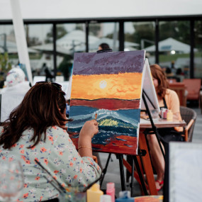 Paint & Sip in Dubai: Gallery Photo 38rm1z Paint & Sip in Dubai: Gallery Photo 38rm1z