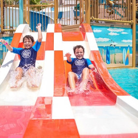 Photo from Laguna Waterpark La Mer in Dubai: Gallery Photo 356y1z