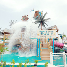 Photo from Laguna Waterpark La Mer in Dubai: Gallery Photo n2y6rz