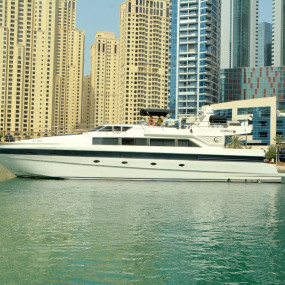 Photo from NYE Yacht Party in Dubai: Gallery Photo 3ye91z