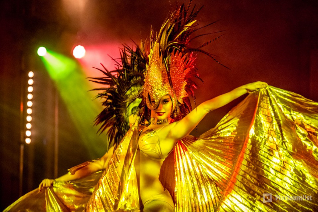 The London Cabaret Club in Dubai: Gallery Photo 3qyren