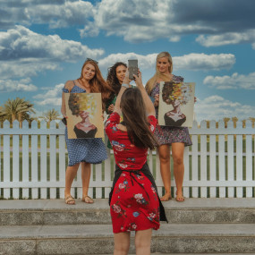 ART fem Painting Experience in Dubai: Gallery Photo z7kxdn