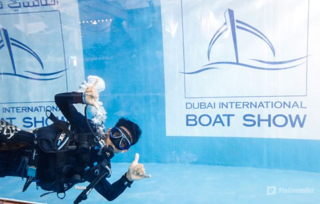 Dubai International Boat Show in Dubai: Gallery Photo z9651z