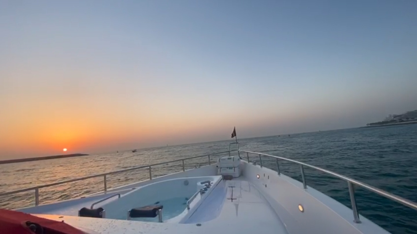 Photo from LEO Events Yacht Cruise in Dubai: Gallery Photo zwq24z