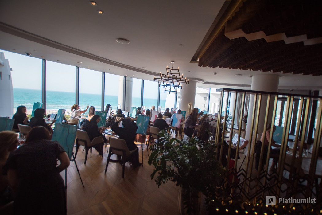 ART fem Painting Event in Abu Dhabi: Gallery Photo z7bwxn