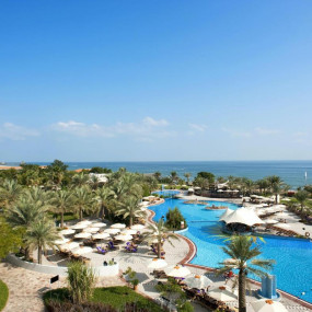 Le Meridien Al Aqah Beach Resort - Daycation with Beach and Pool Access in Fujairah : Galerie de photos 38v1v1 Le Meridien Al Aqah Beach Resort - Daycation with Beach and Pool Access in Fujairah : Galerie de photos 38v1v1