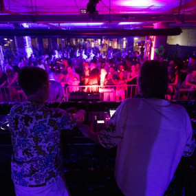 Wanderlust Brunch Goes Underground with Jax Jones in Dubai in Dubai: Gallery Photo nk55gv