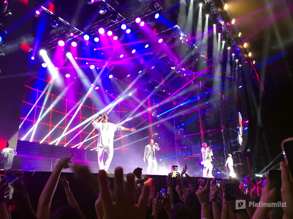 7zgrr3 استديو الصور :دبي في Blended Music Festival Soldout