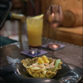 Photo from Hitchki Friday Brunch in Dubai: Gallery Photo n0vr93