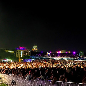 v3jbvz استديو الصور :دبي في Blended Music Festival Soldout