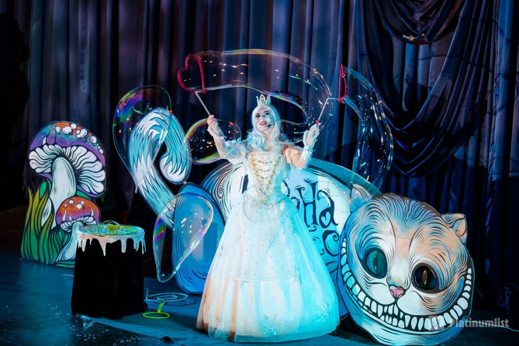 New Year in Wonderland - Новый год в Стране Чудес in Dubai: Gallery Photo 3y5oy1 New Year in Wonderland - Новый год в Стране Чудес in Dubai: Gallery Photo 3y5oy1