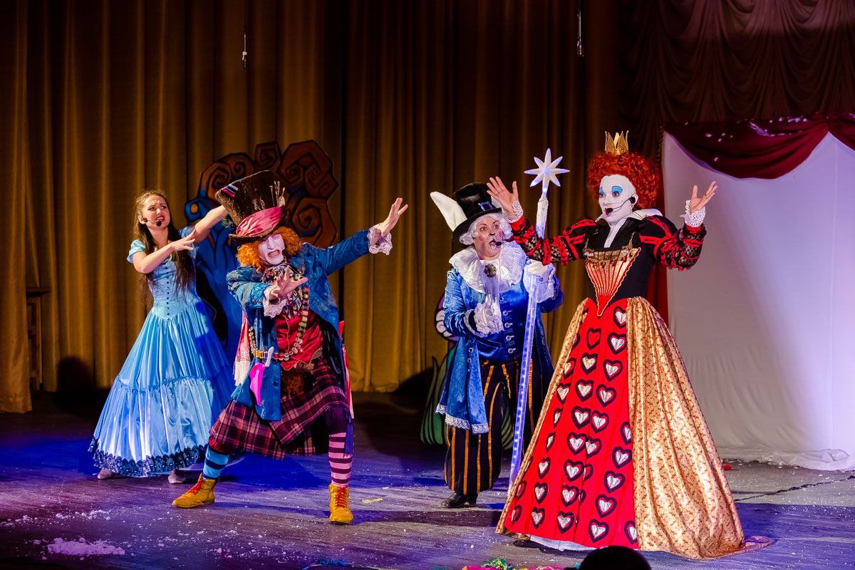 Photo from New Year in Wonderland - Новый год в Стране Чудес in Dubai: Gallery Photo 35dy0d