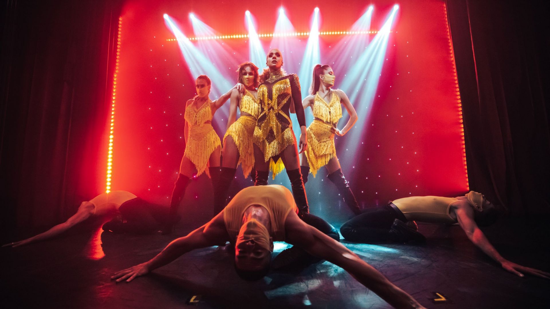 Photo from Luxury Dinner Show Experience at Billionaire Dubai in Dubai: Gallery Photo zgkex1