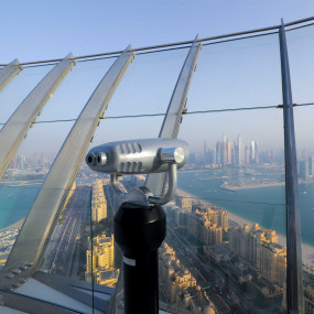Photo from The View at The Palm - VIP Experience: Lounge access & viewing from Level 52nd & Level 54th- Prime Hours in Dubai: Gallery Photo 35d5g1