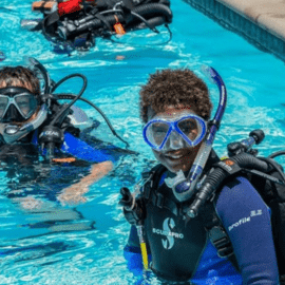 Photo from Scuba Diving for Kids Padi Bubble Maker Class in Dubai: Gallery Photo 38vqe6