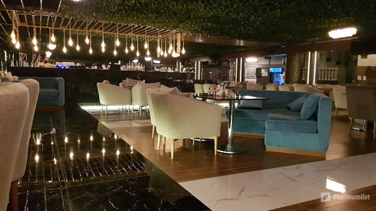 Francohhmania - Festive Dinner With Live French Music in Jeddah in Jeddah: Gallery Photo n08em9