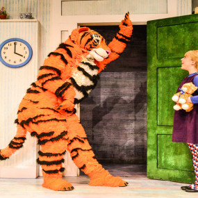 Photo from Kids show «The Tiger Who Came to Tea» in Manama: Gallery Photo 3y56qq