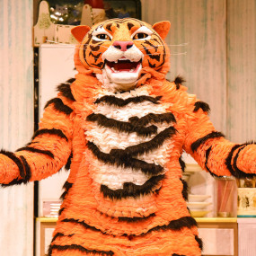Photo from Kids show «The Tiger Who Came to Tea» in Manama: Gallery Photo n6bvqx