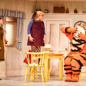 Photo from Kids show «The Tiger Who Came to Tea» in Manama: Gallery Photo n142ej