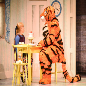 Photo from عرض للأطفال: مسرحية "النمر الذي جاء لاحتساء الشاي"  في البحرين! in المنامة: Gallery Photo z7yrqw