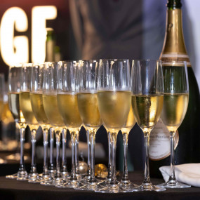 Photo from The Wine Market at Time Out Market Dubai in Dubai: Gallery Photo zm4r1p