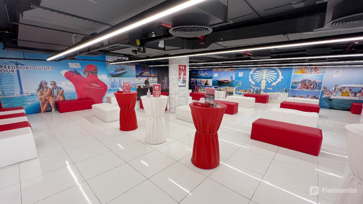 3jk06q استديو الصور :دبي في جولة مع مرشد لمدة 90 دقيقة للاستمتاع بالمناظر الجميلة في دبي.