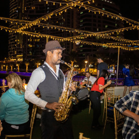 Photo from Dubai Marina Dinner Cruise with Live Music & Open Bar in Dubai: Gallery Photo z7yr4x