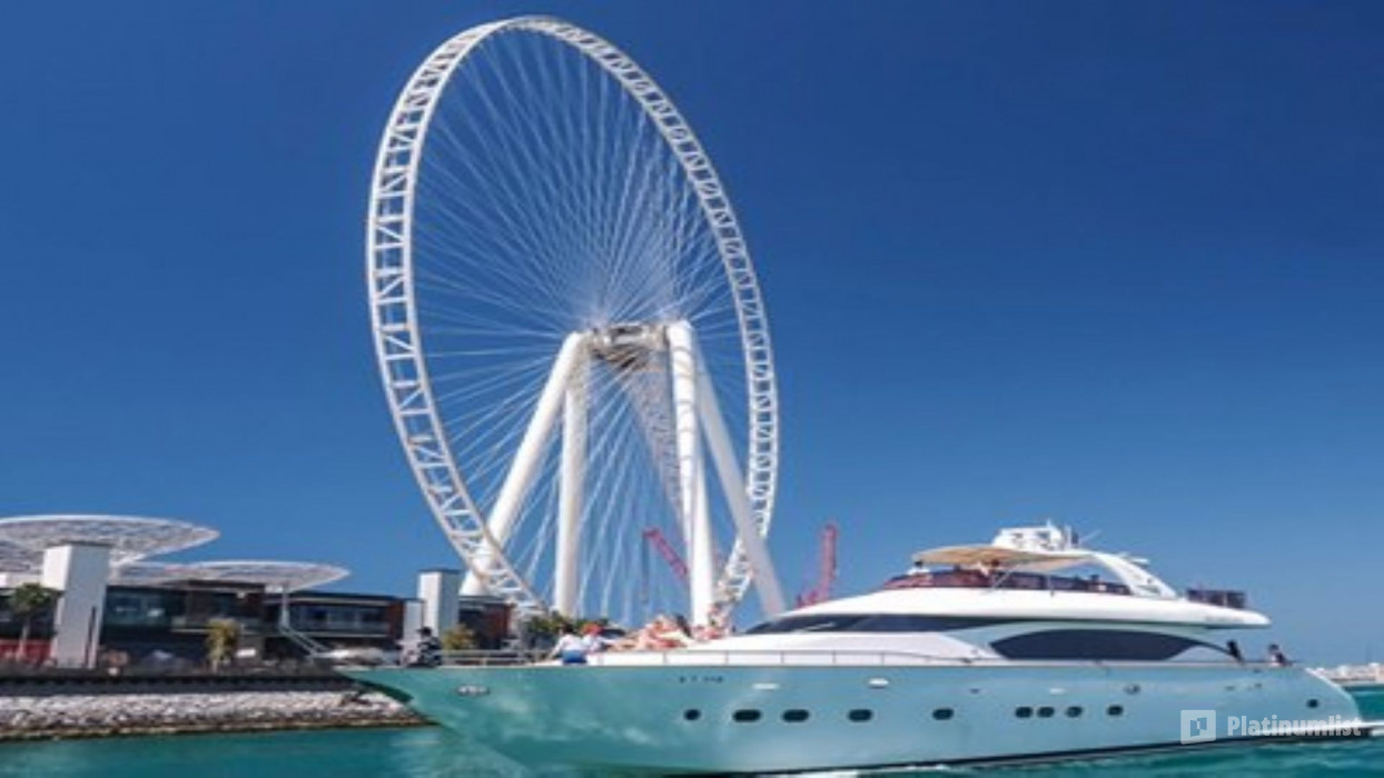 Dubai Marina Two-hour Yacht Tour with Dining in Dubai: Gallery Photo zoor1y