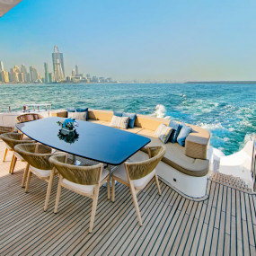 Photo from تجربة السوبر يخت في مرسى دبي مع مشروبات منعشة in دبي: Gallery Photo zoormy