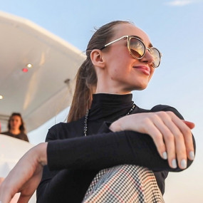 Dubai Marina Three-hour Yacht Tour with Lunch in Dubai: Gallery Photo zw5vk0