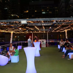 z91grm استديو الصور :دبي في رحلة لمدة ساعة واحدة في مرسى عين دبي