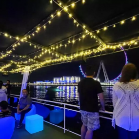 Photo from رحلة لمدة ساعة واحدة في مرسى عين دبي in دبي: Gallery Photo zv5oyb