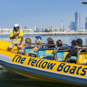 60 Minute - Corniche Abu Dhabi Sightseeing Boat Tour in Abu Dhabi: Gallery Photo n6bx5x