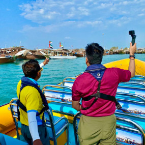 Photo from 60 Minute - Corniche Abu Dhabi Sightseeing Boat Tour in Abu Dhabi: Gallery Photo 3r5rov