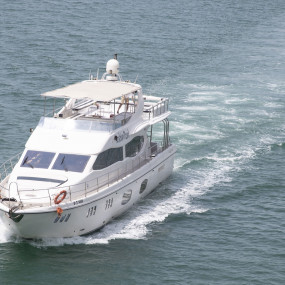 Photo from Superyacht Sunset Cruise in Dubai: Gallery Photo zv5ob4