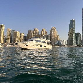 Photo from Superyacht Sunset Cruise in Dubai: Gallery Photo zoow0b